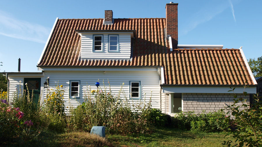 Einfamilienhaus mit Klinker- und Holzfassade